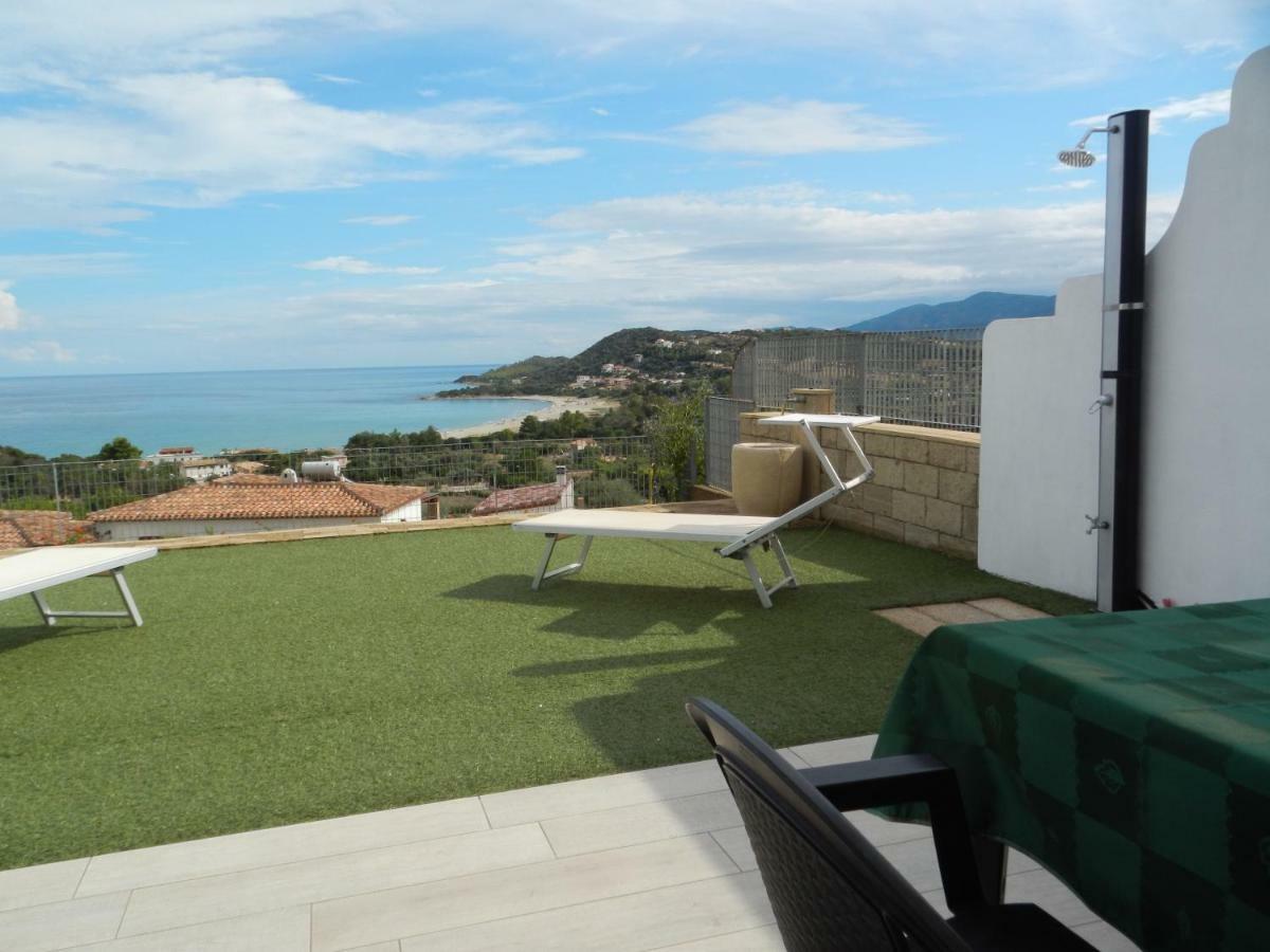 La Costa Est Villa Con Vista Mare In Ogliastra Sardegna Tertenia Luaran gambar