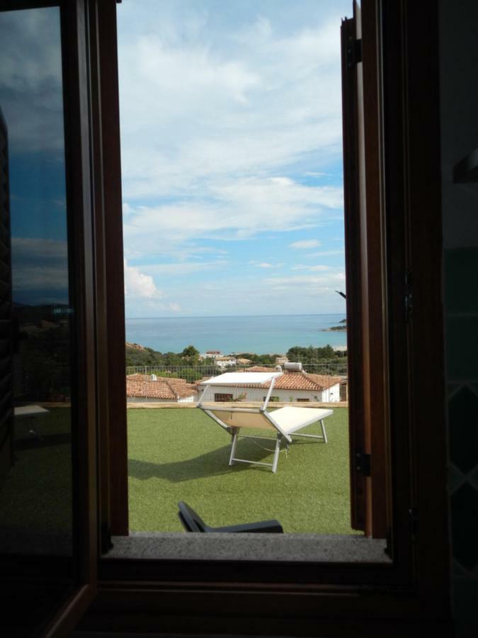La Costa Est Villa Con Vista Mare In Ogliastra Sardegna Tertenia Luaran gambar